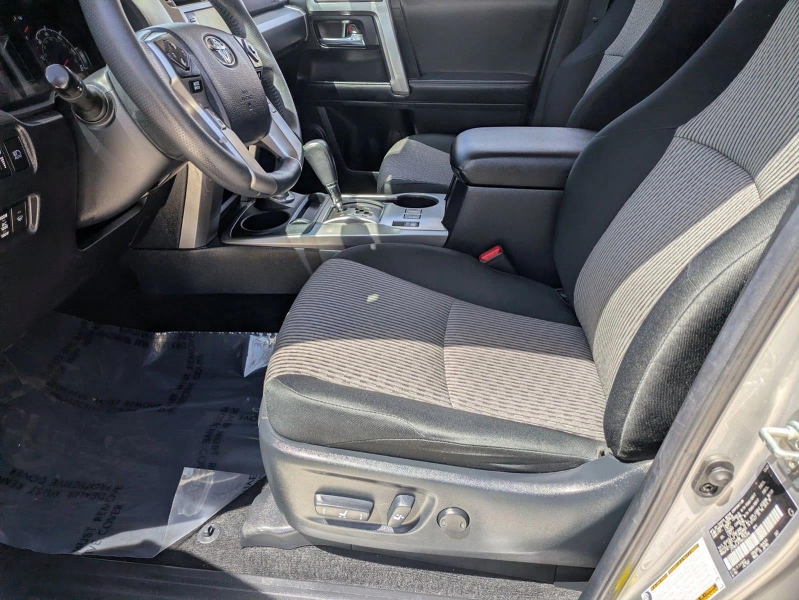 2024 Toyota 4Runner SR5 4WD (GS)