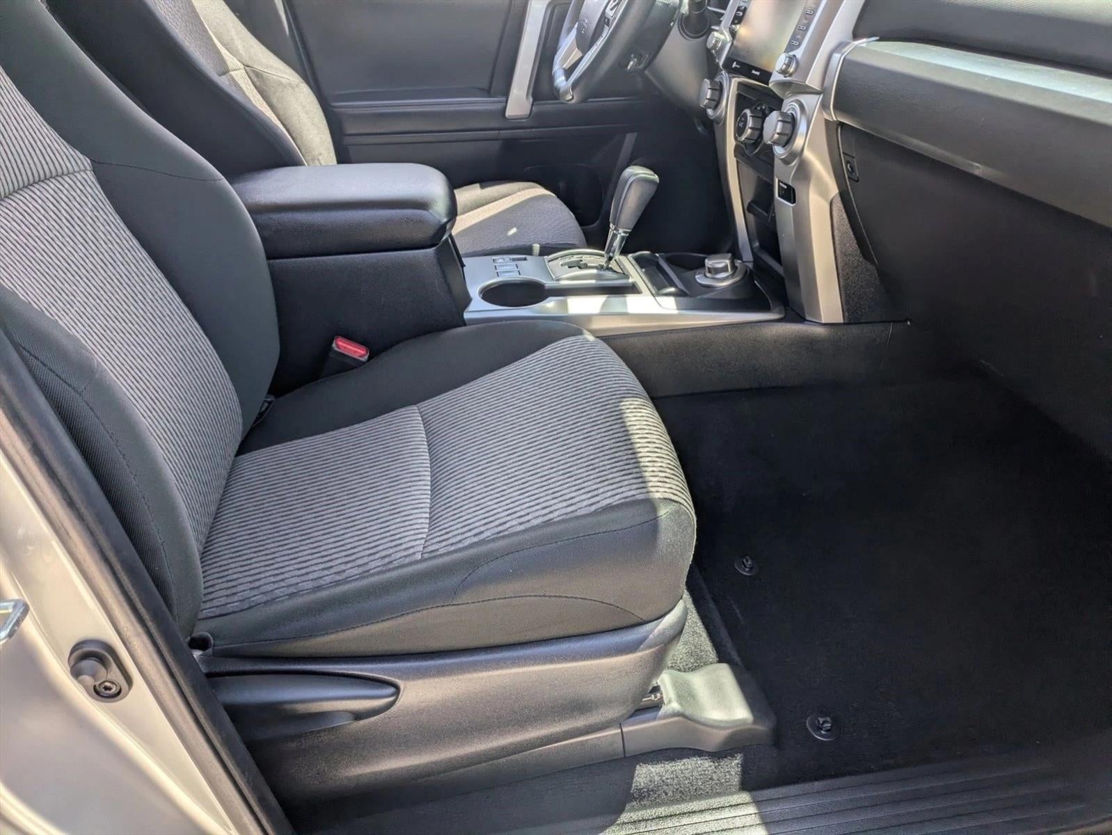 2024 Toyota 4Runner SR5 4WD (GS)