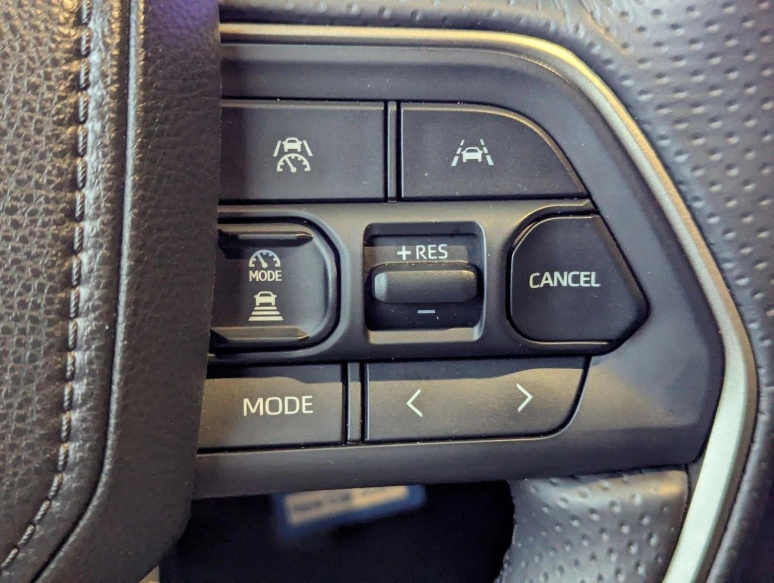 2026 Toyota 4Runner SR5 4WD (GS)