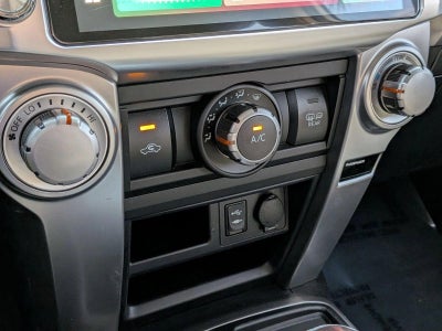 2015 Toyota 4Runner RWD 4dr V6 SR5 (Natl)