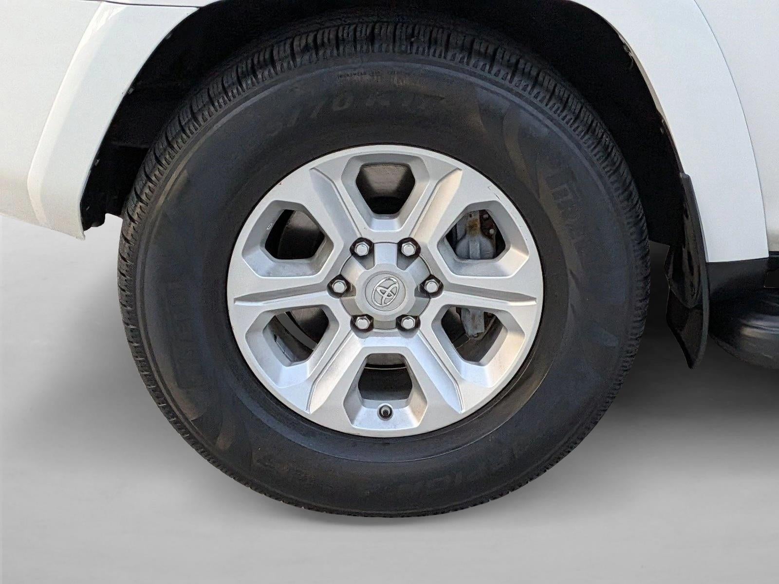 2015 Toyota 4Runner RWD 4dr V6 SR5 (Natl)