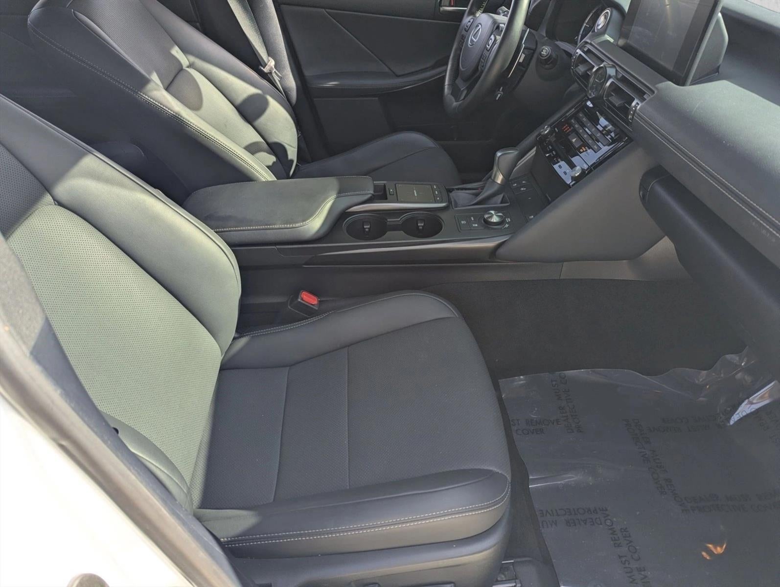 2024 Lexus IS 300 RWD