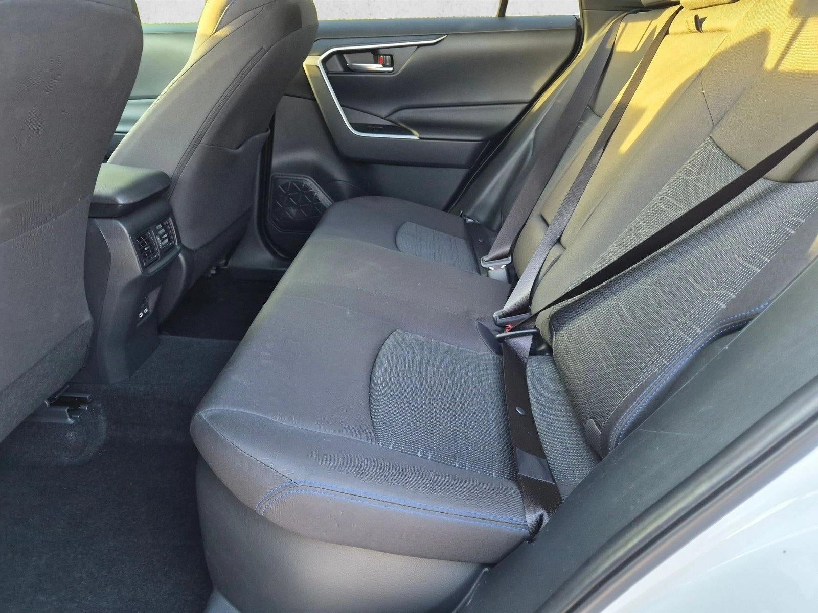 2025 Toyota RAV4 Hybrid SE AWD (Natl)