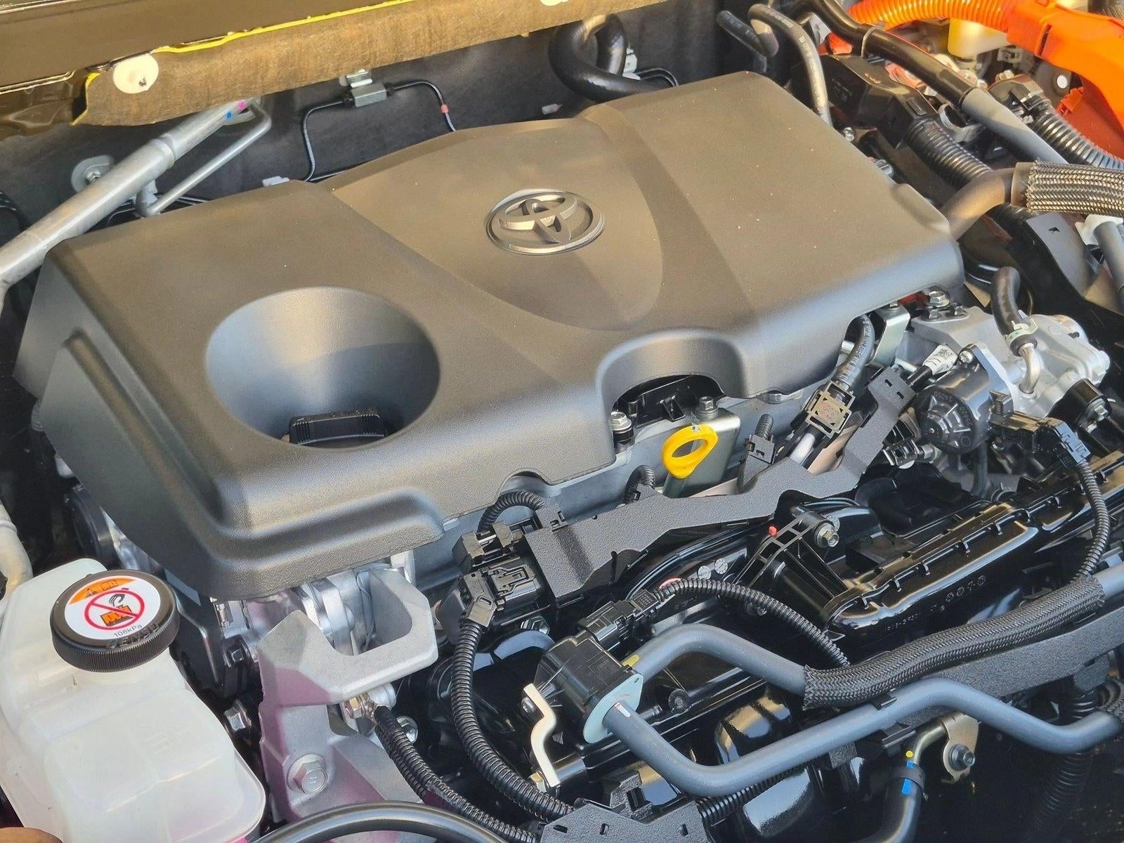 2025 Toyota RAV4 Hybrid SE AWD (Natl)