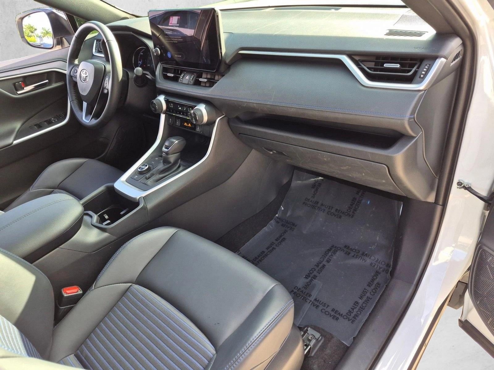 2025 Toyota RAV4 Hybrid XSE AWD (Natl)