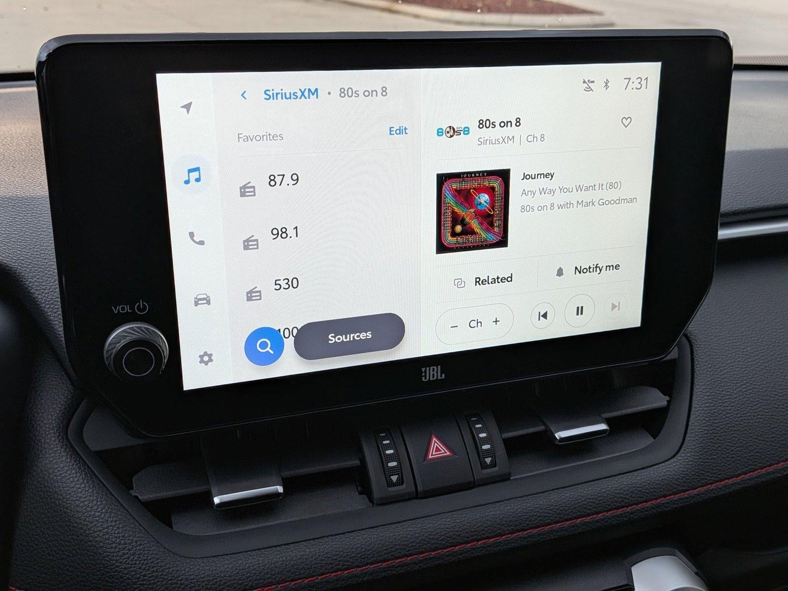 2025 Toyota RAV4 Plug-In Hybrid XSE (Natl)
