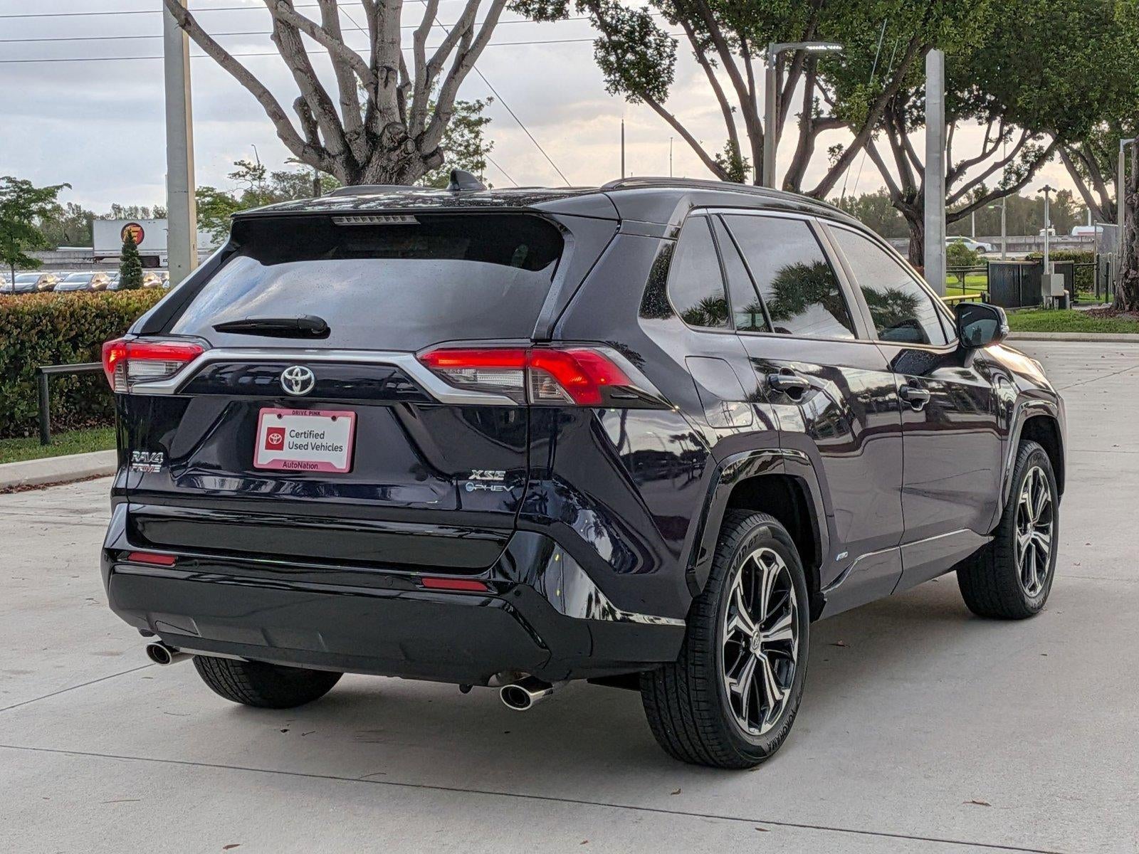 2025 Toyota RAV4 Plug-In Hybrid XSE (Natl)