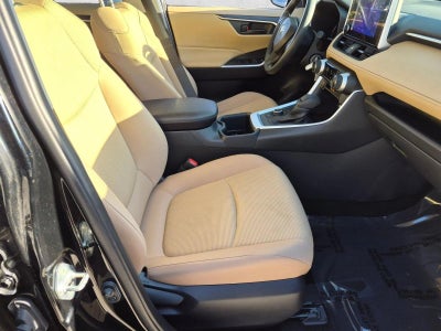 2024 Toyota RAV4 Hybrid LE AWD (Natl)