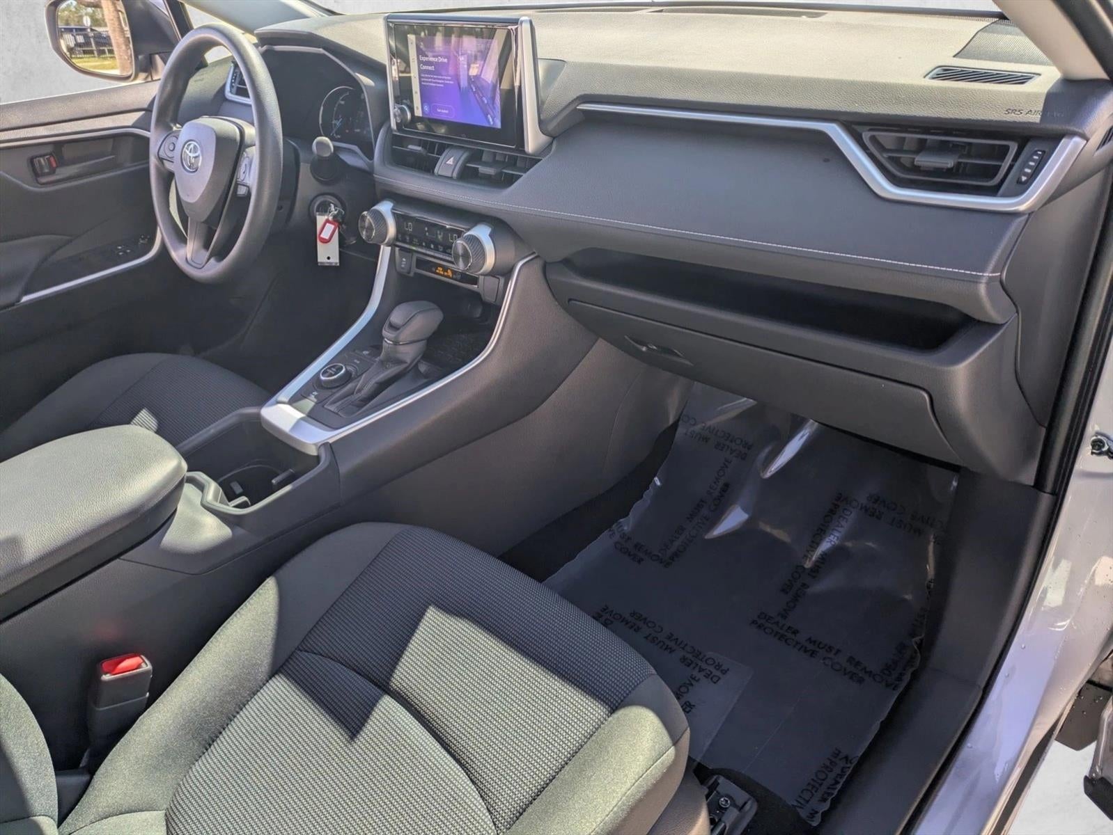 2025 Toyota RAV4 Hybrid LE AWD (Natl)