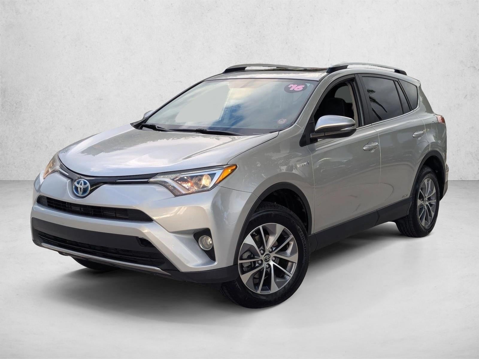 2016 Toyota RAV4 Hybrid AWD 4dr XLE (Natl)