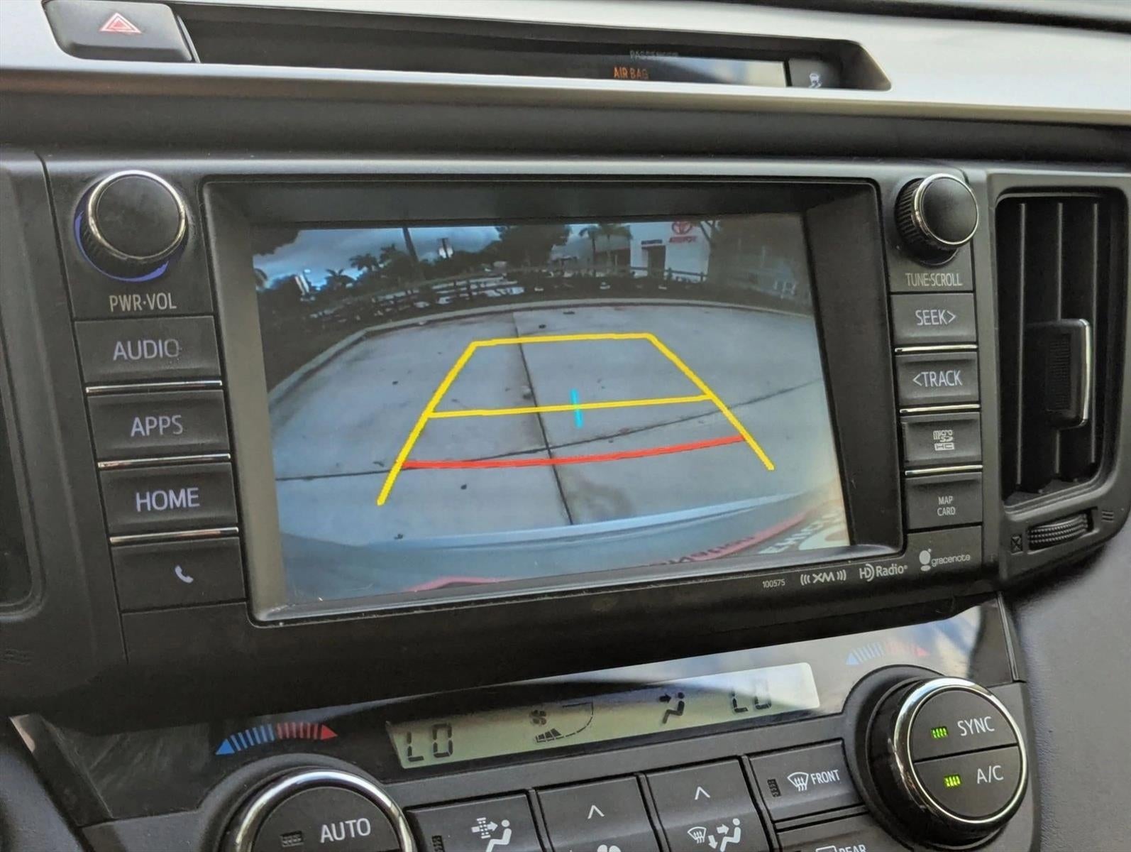 2016 Toyota RAV4 Hybrid AWD 4dr XLE (Natl)