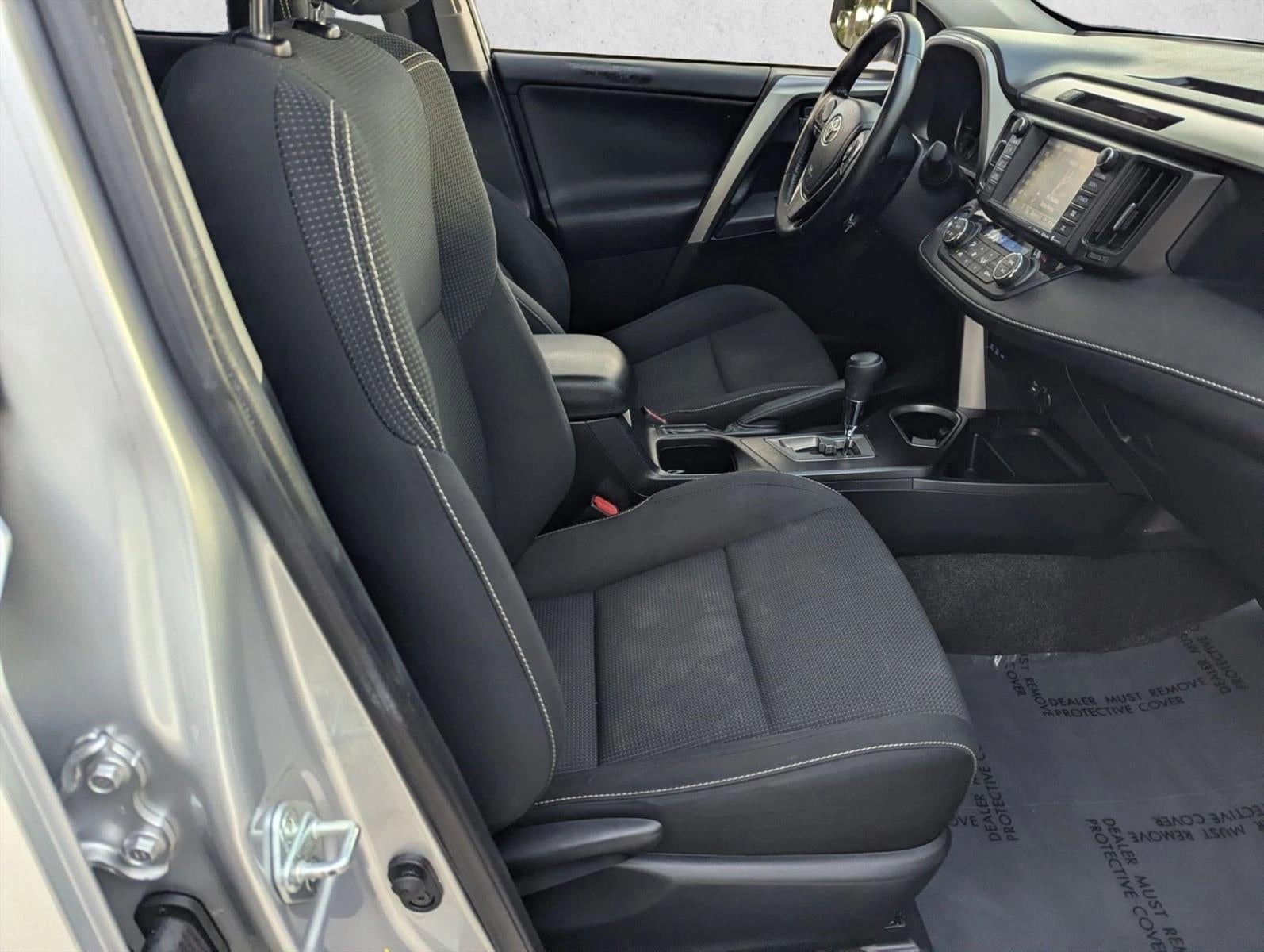 2016 Toyota RAV4 Hybrid AWD 4dr XLE (Natl)
