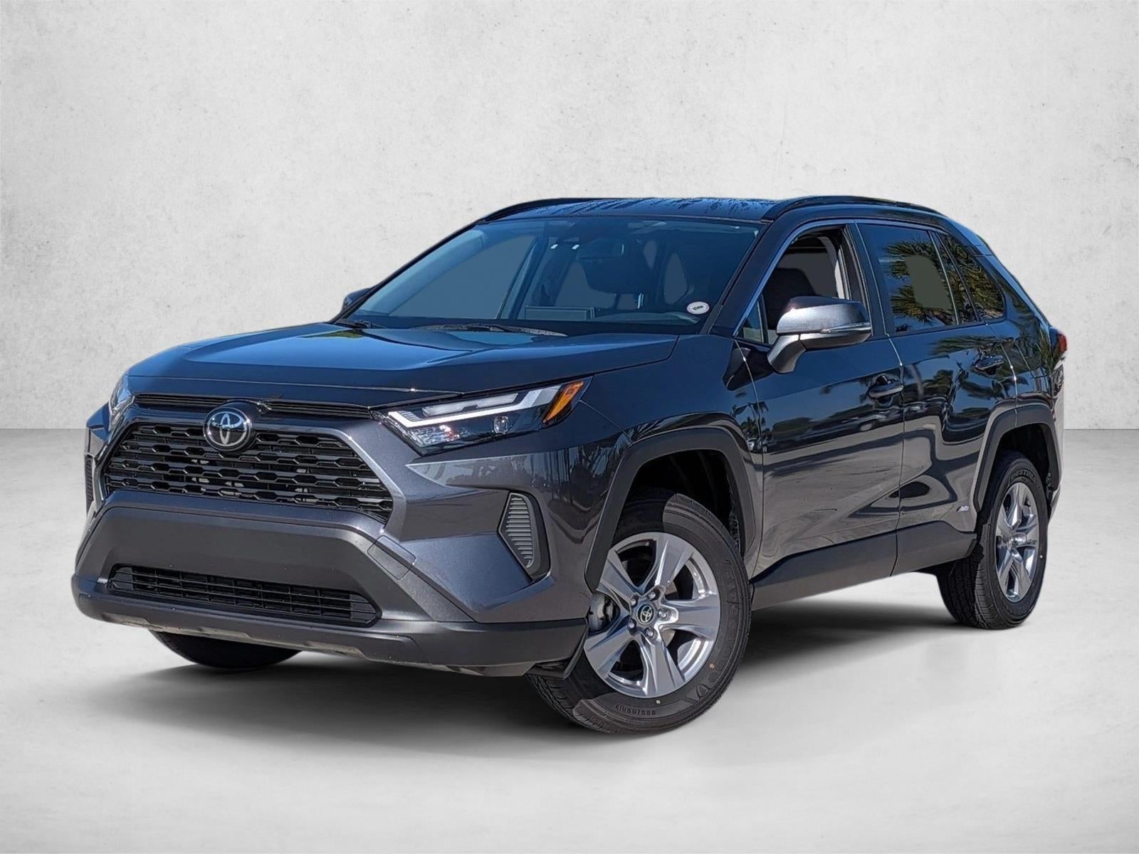 2025 Toyota RAV4 Hybrid XLE AWD (Natl)