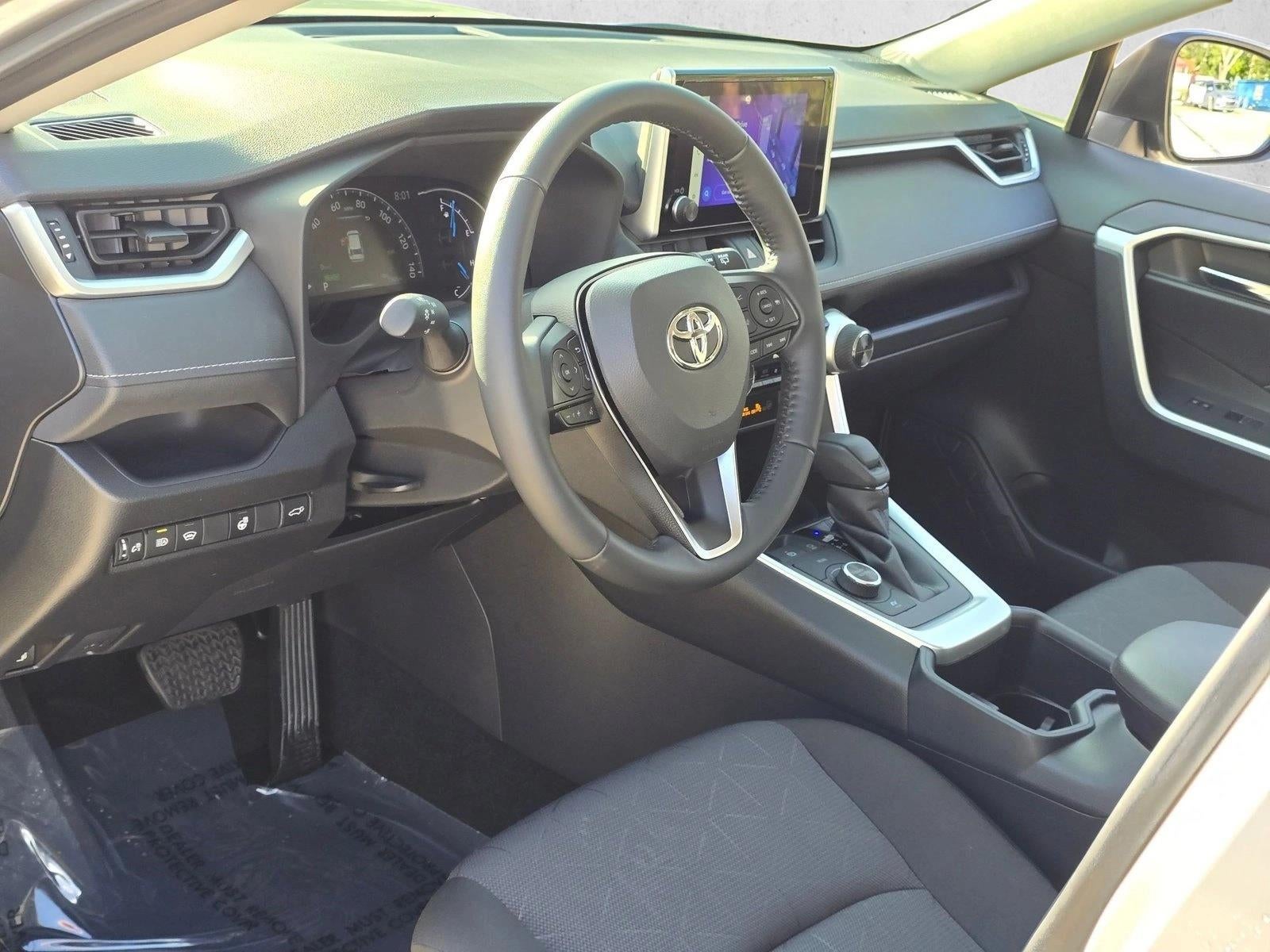 2025 Toyota RAV4 Hybrid XLE AWD (Natl)