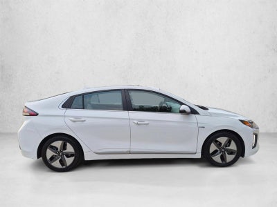 2020 Hyundai IONIQ Hybrid SEL Hatchback