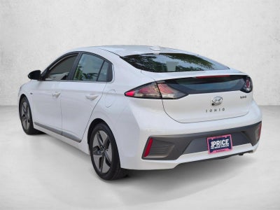 2020 Hyundai IONIQ Hybrid SEL Hatchback