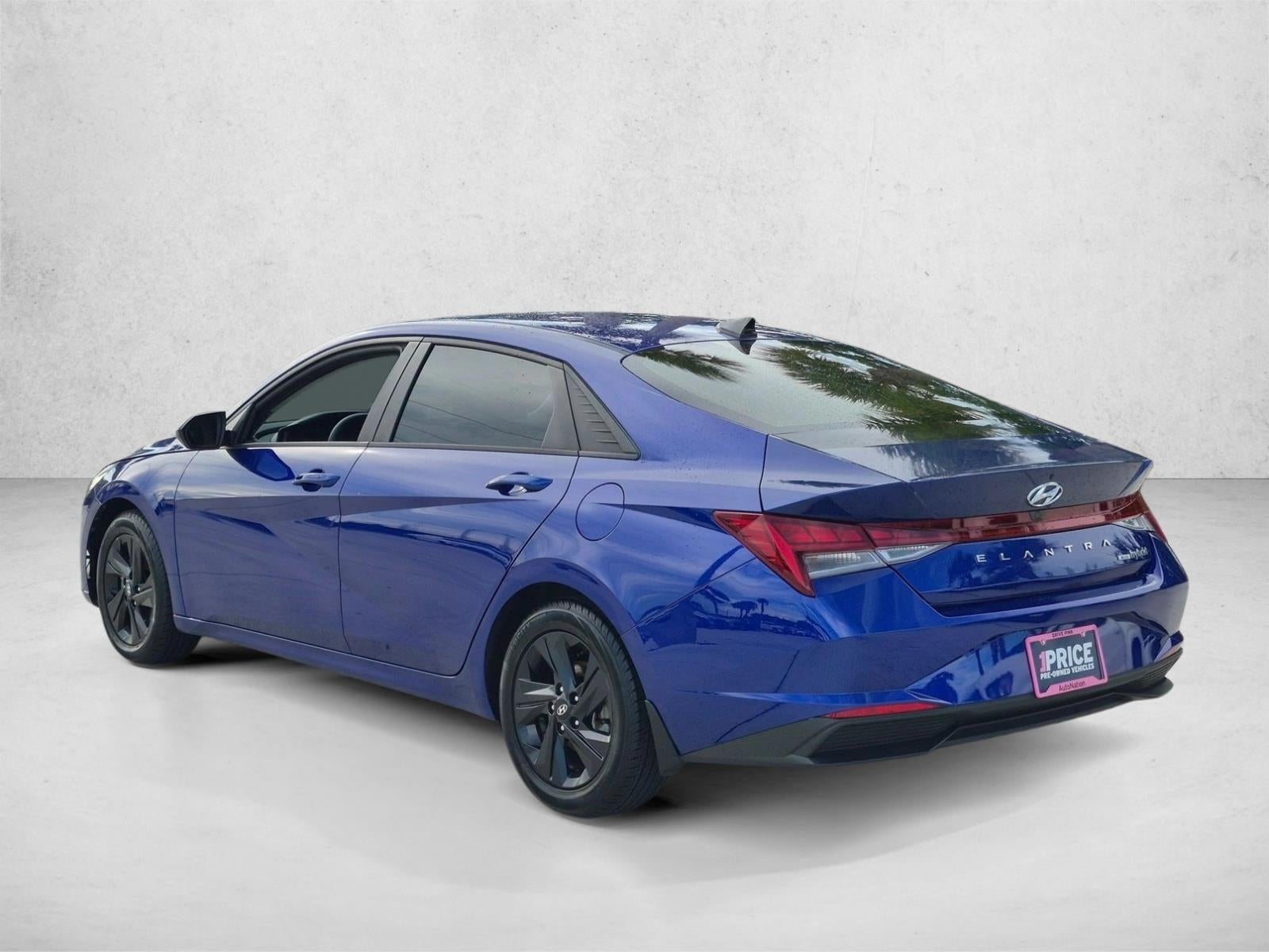 2023 Hyundai ELANTRA Hybrid Blue DCT