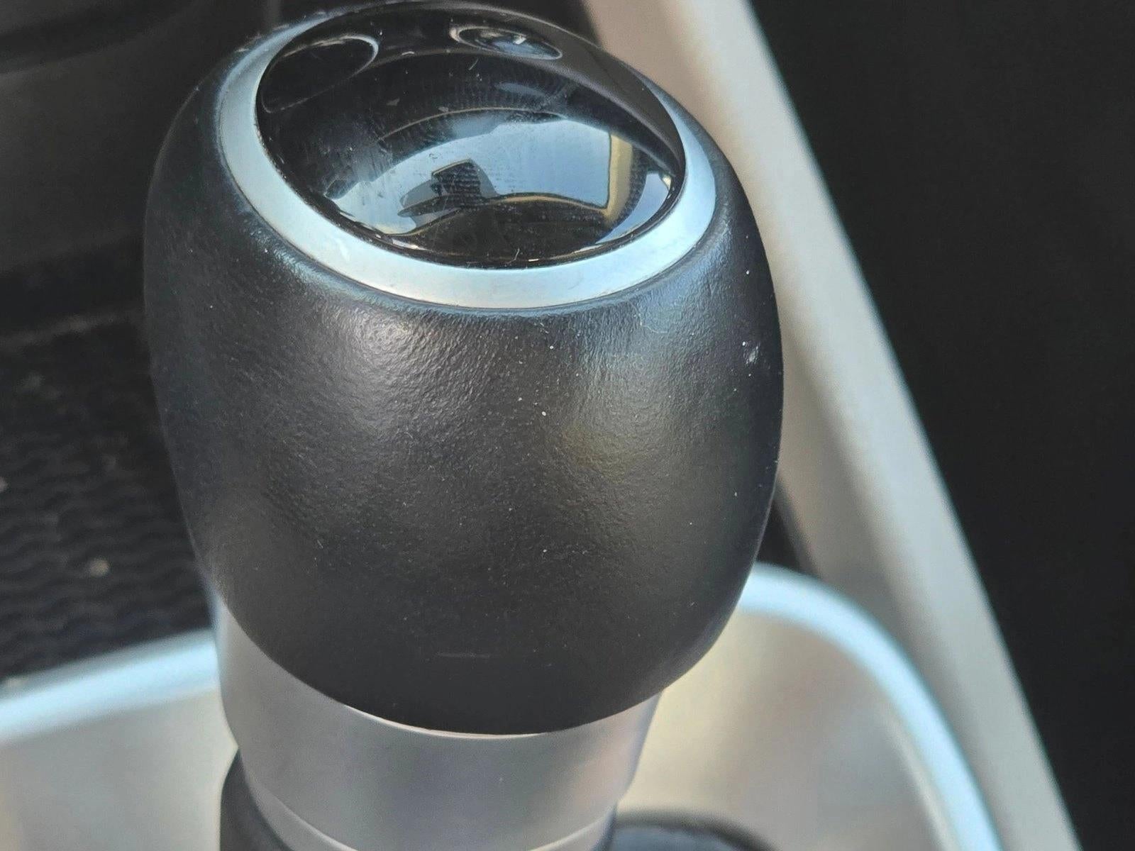 2024 Hyundai VENUE SEL IVT