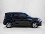 2021 Kia Soul LX IVT