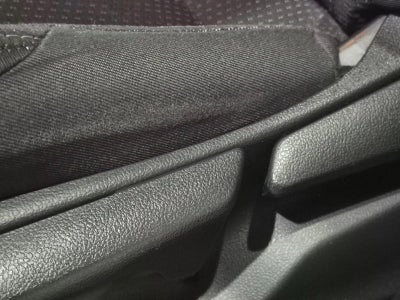 2019 Toyota C-HR LE FWD (Natl)