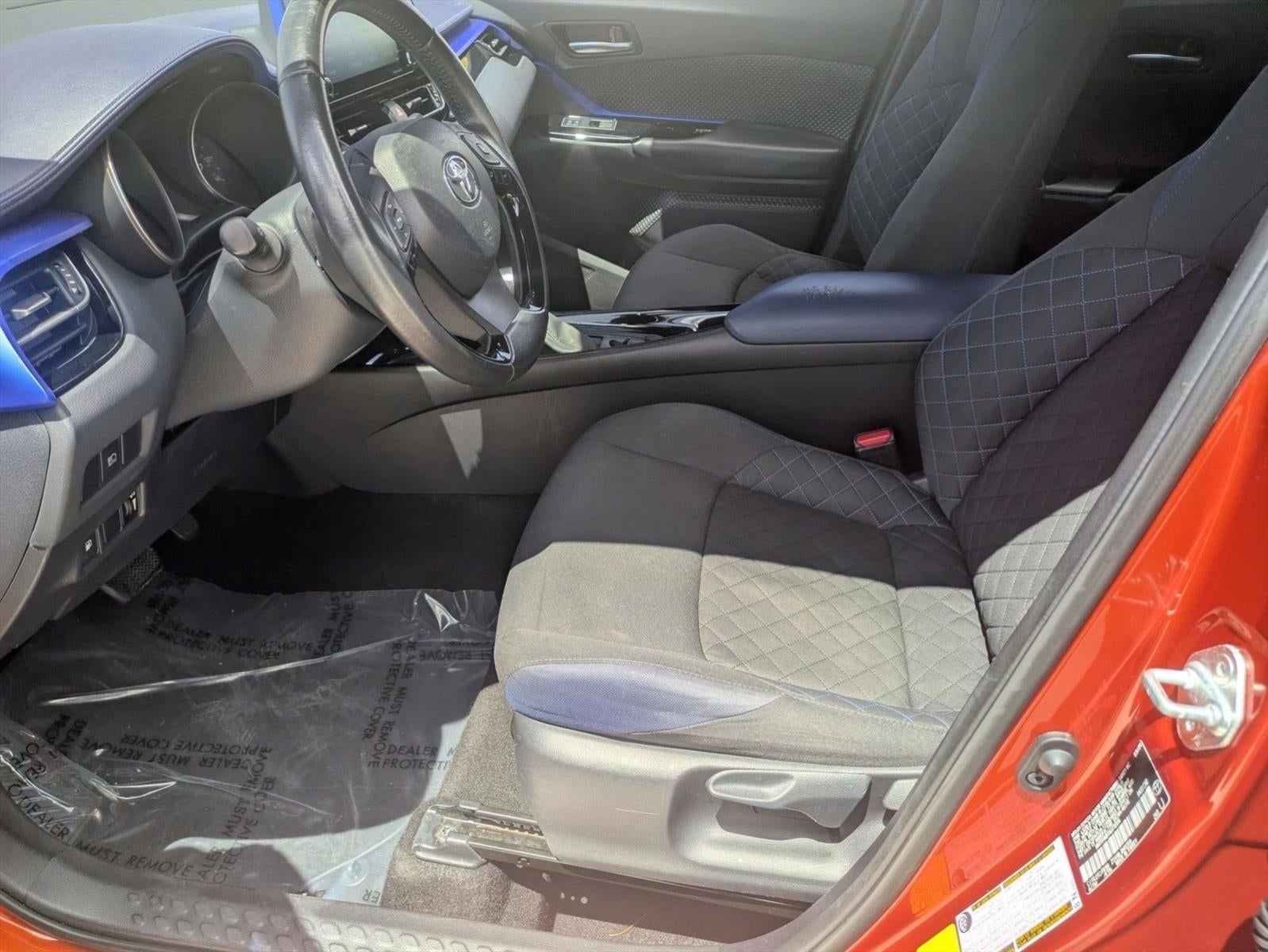 2020 Toyota C-HR XLE FWD (Natl)