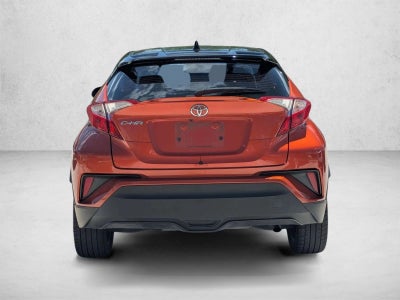 2020 Toyota C-HR XLE FWD (Natl)