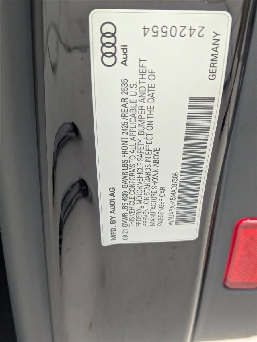 2021 Audi A4 Sedan Premium 40 TFSI quattro