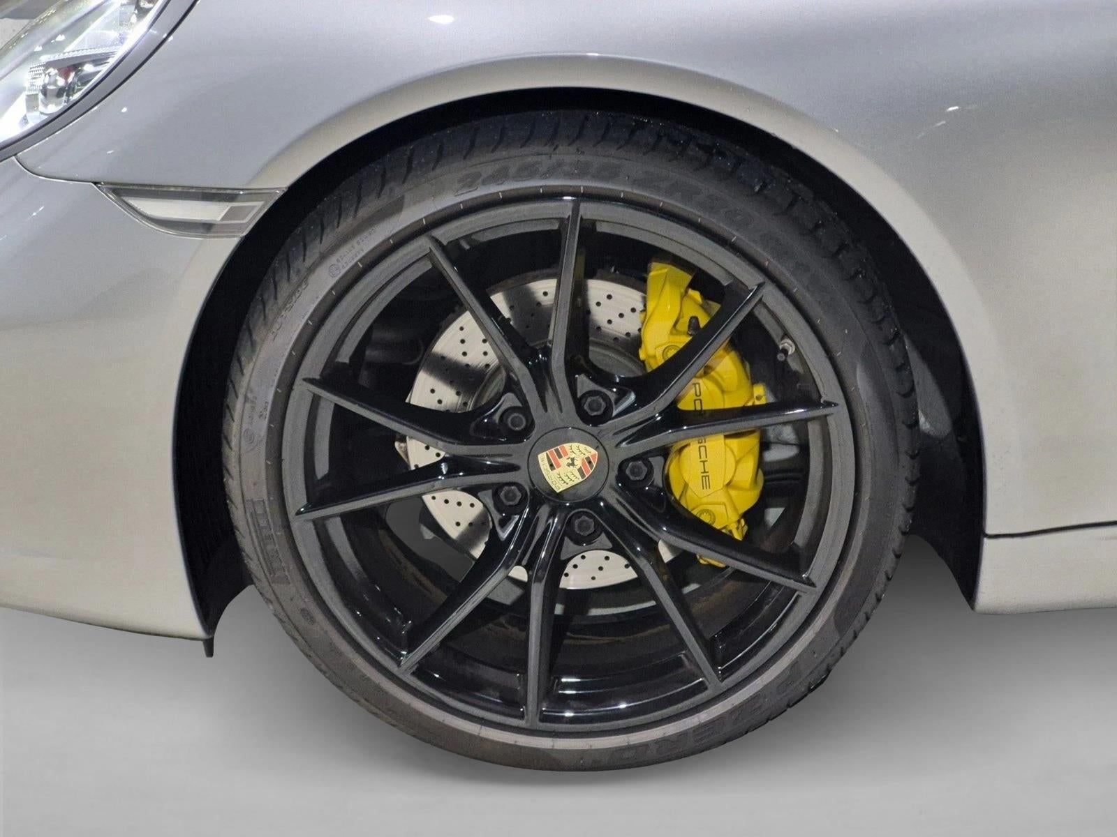 2018 Porsche 911 Carrera Coupe