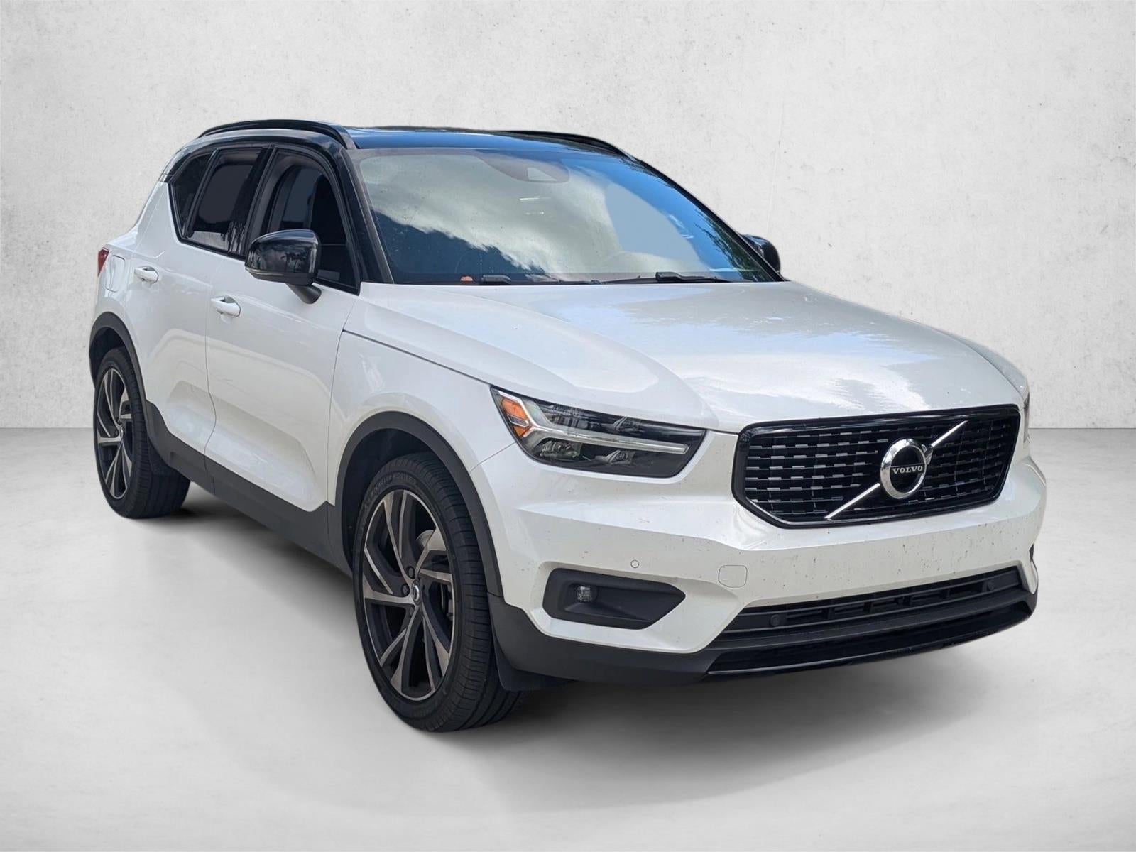 2021 Volvo XC40 T5 AWD R-Design