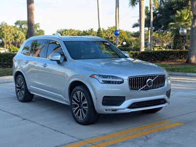 2020 Volvo XC90 T6 AWD Momentum 7 Passenger