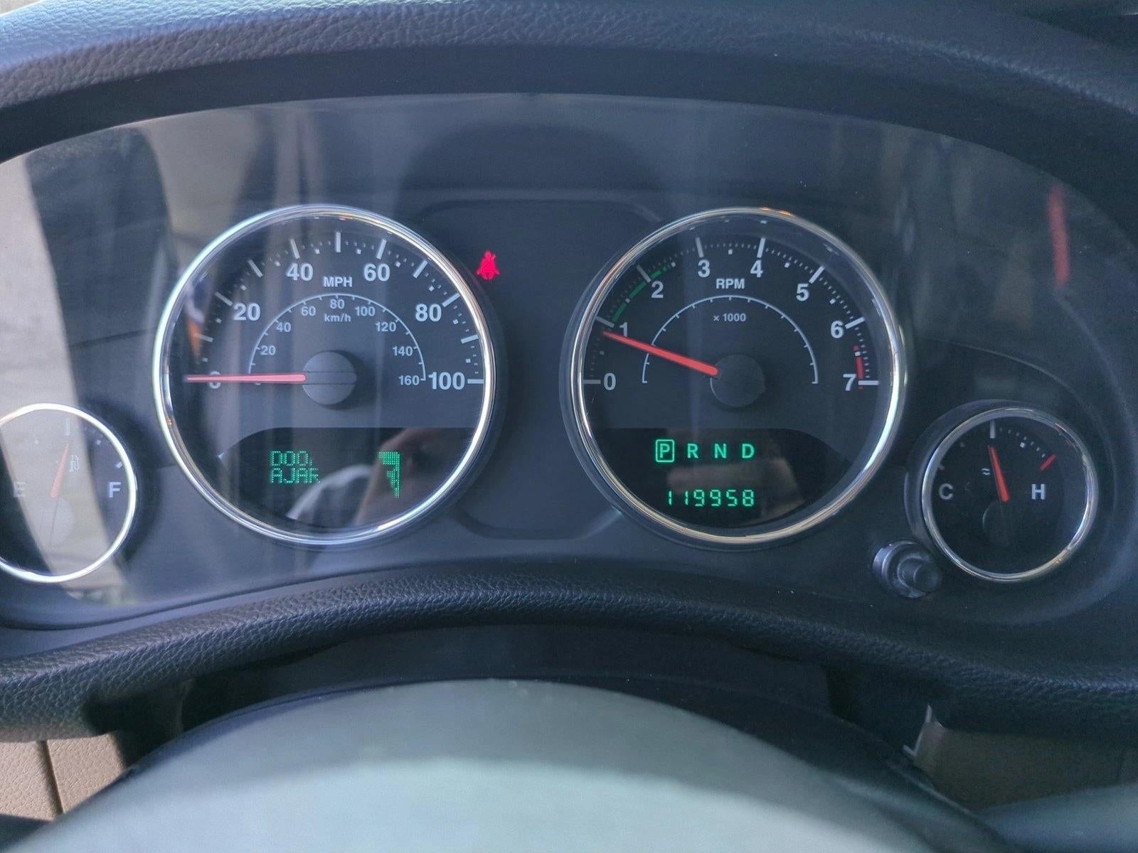 2013 Jeep Wrangler 4WD 2dr Sahara