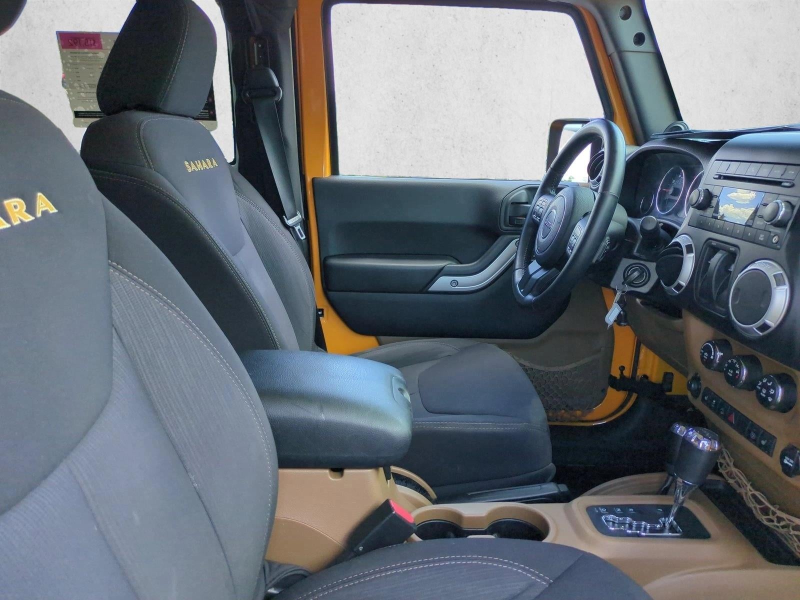 2013 Jeep Wrangler 4WD 2dr Sahara