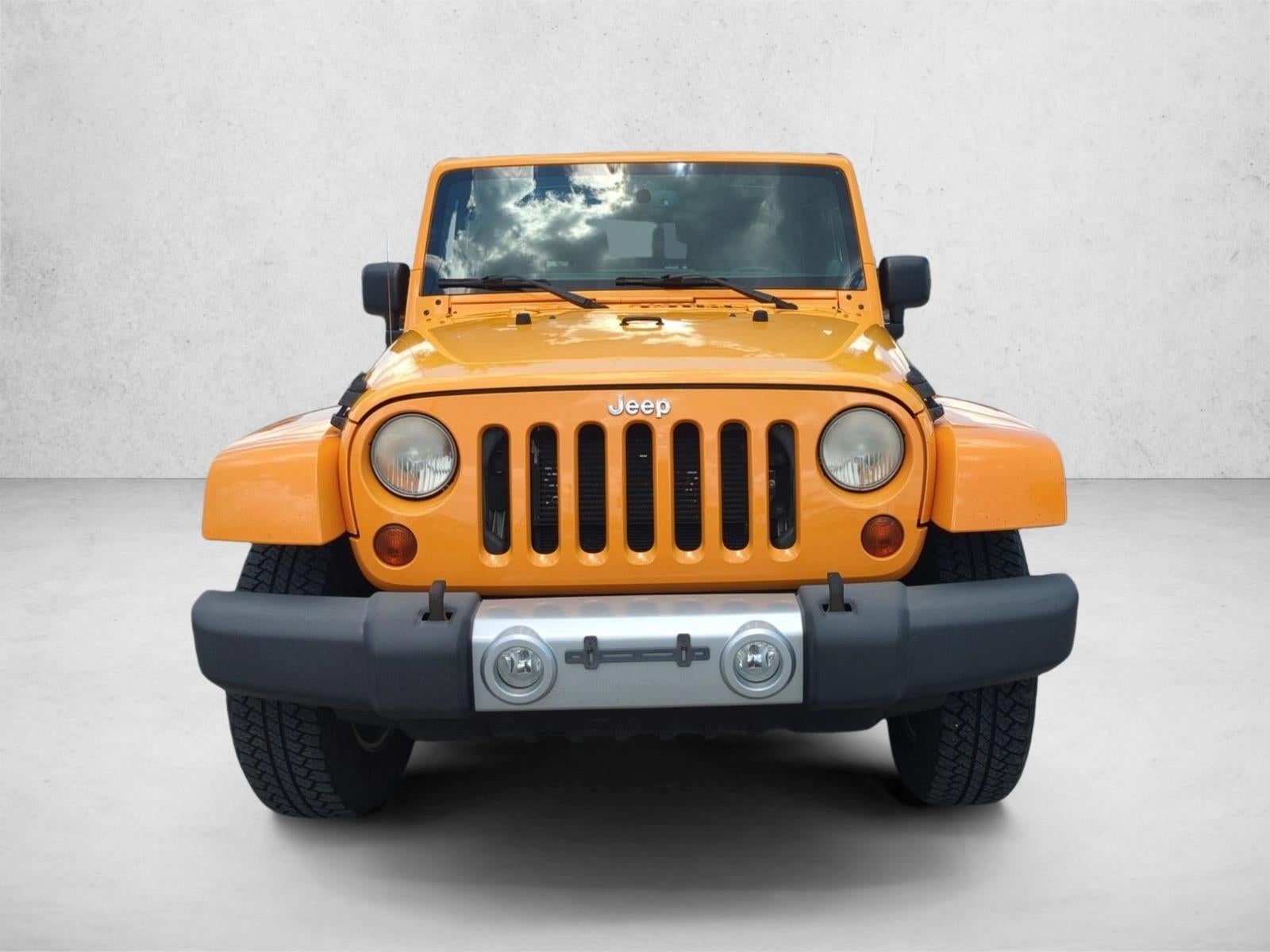 2013 Jeep Wrangler 4WD 2dr Sahara