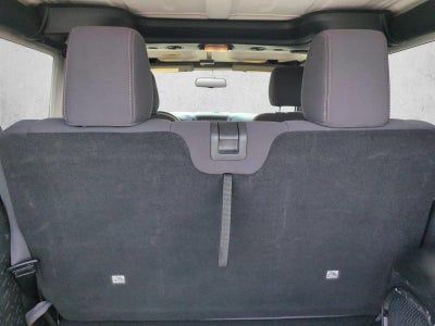 2013 Jeep Wrangler 4WD 2dr Sahara