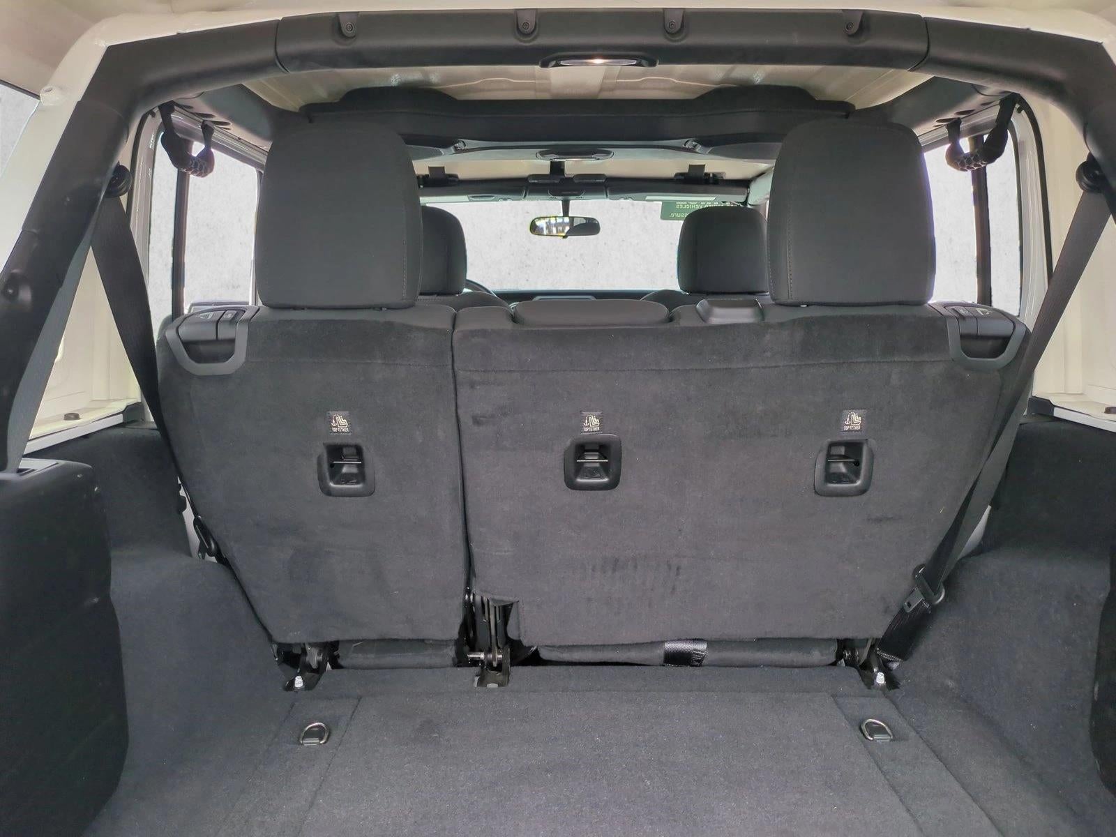 2018 Jeep Wrangler Unlimited Sahara 4x4