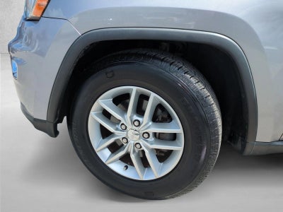 2017 Jeep Grand Cherokee Laredo 4x2
