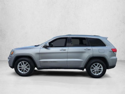 2017 Jeep Grand Cherokee Laredo 4x2