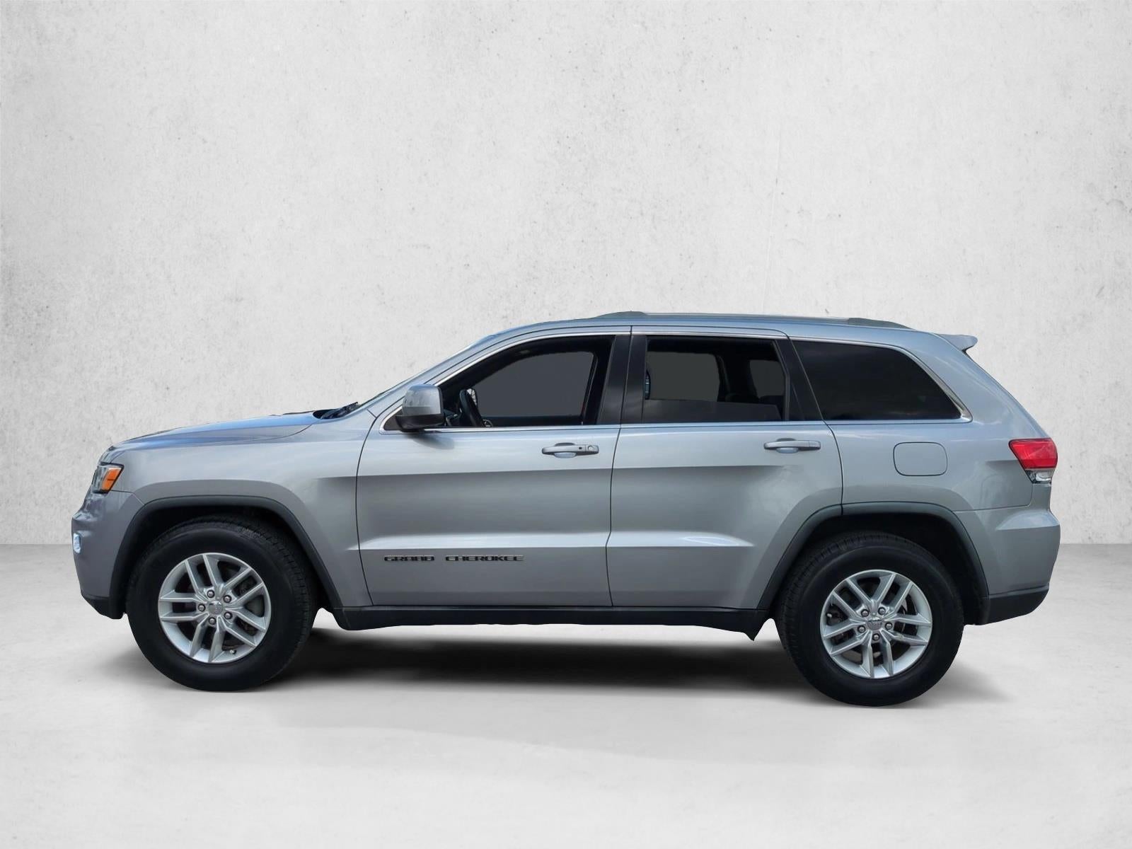 2017 Jeep Grand Cherokee Laredo 4x2