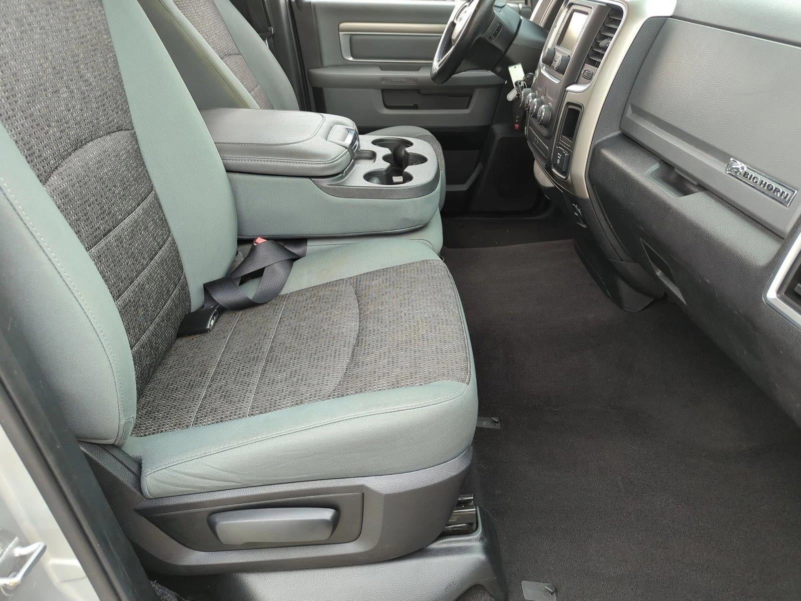 2016 RAM 1500 2WD Quad Cab 6.4 Ft Box Big Horn