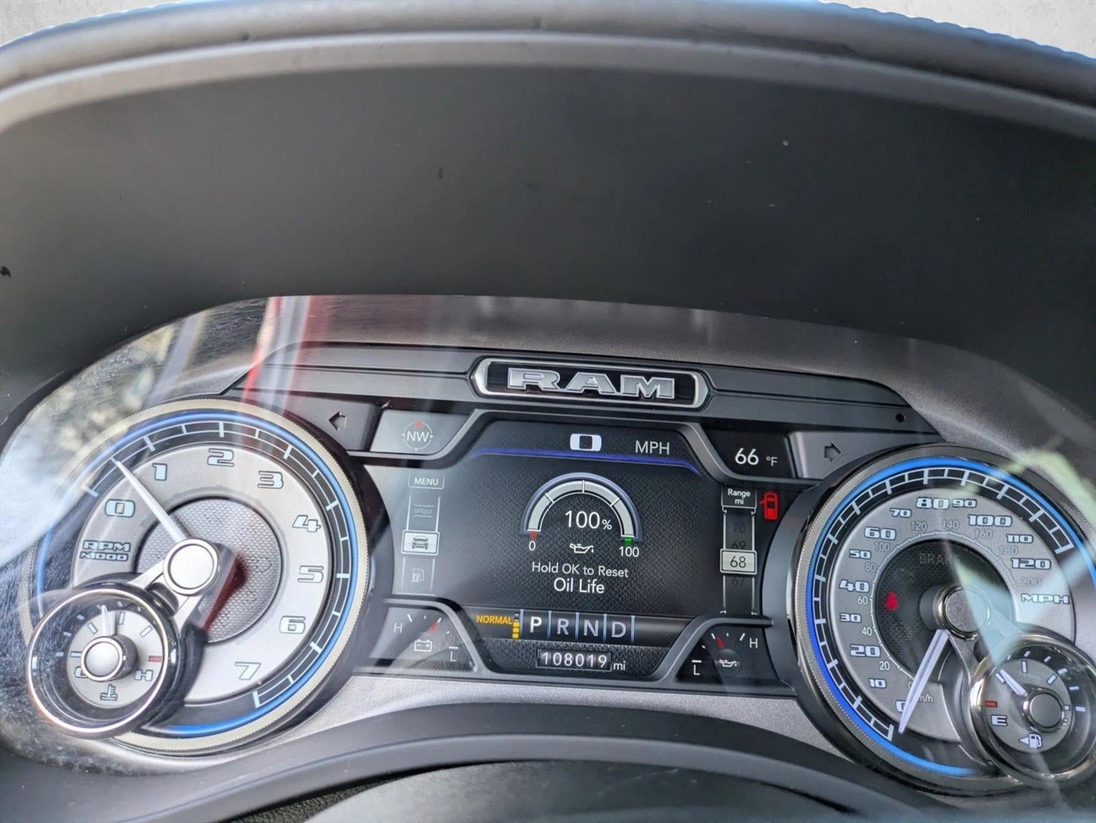 2021 RAM 1500 Limited 4x2 Crew Cab 5'7" Box