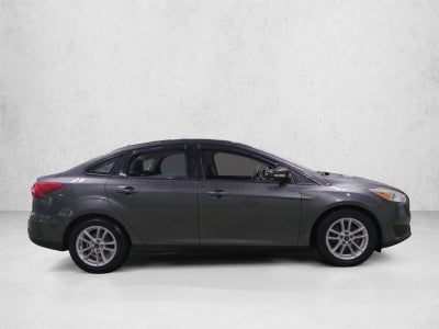 2017 Ford Focus SE Sedan