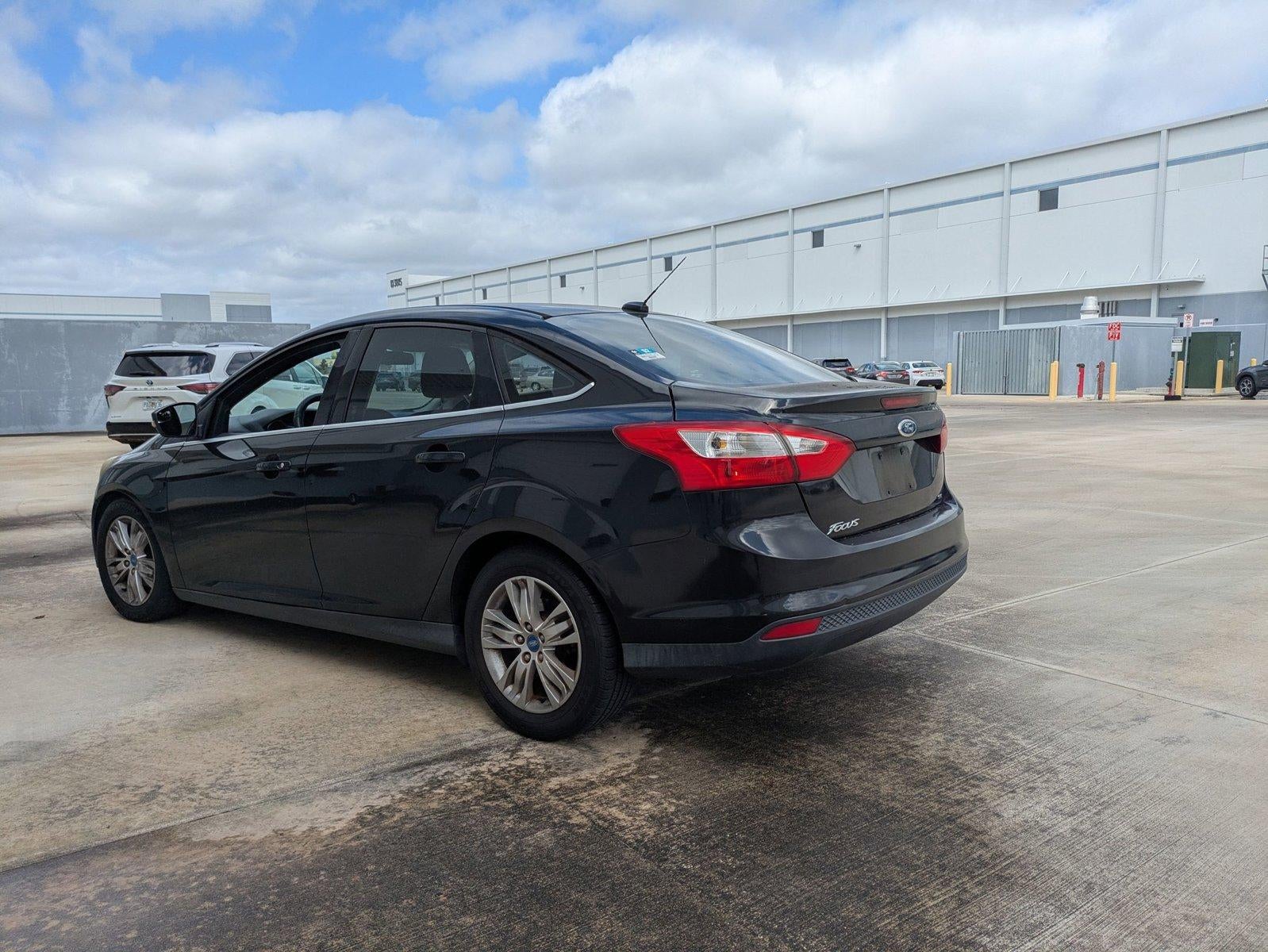 2012 Ford Focus 4dr Sdn SEL