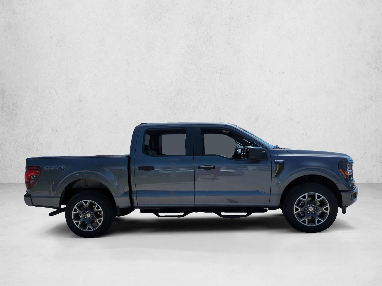 2024 Ford F-150 STX 4WD SuperCrew 5.5' Box