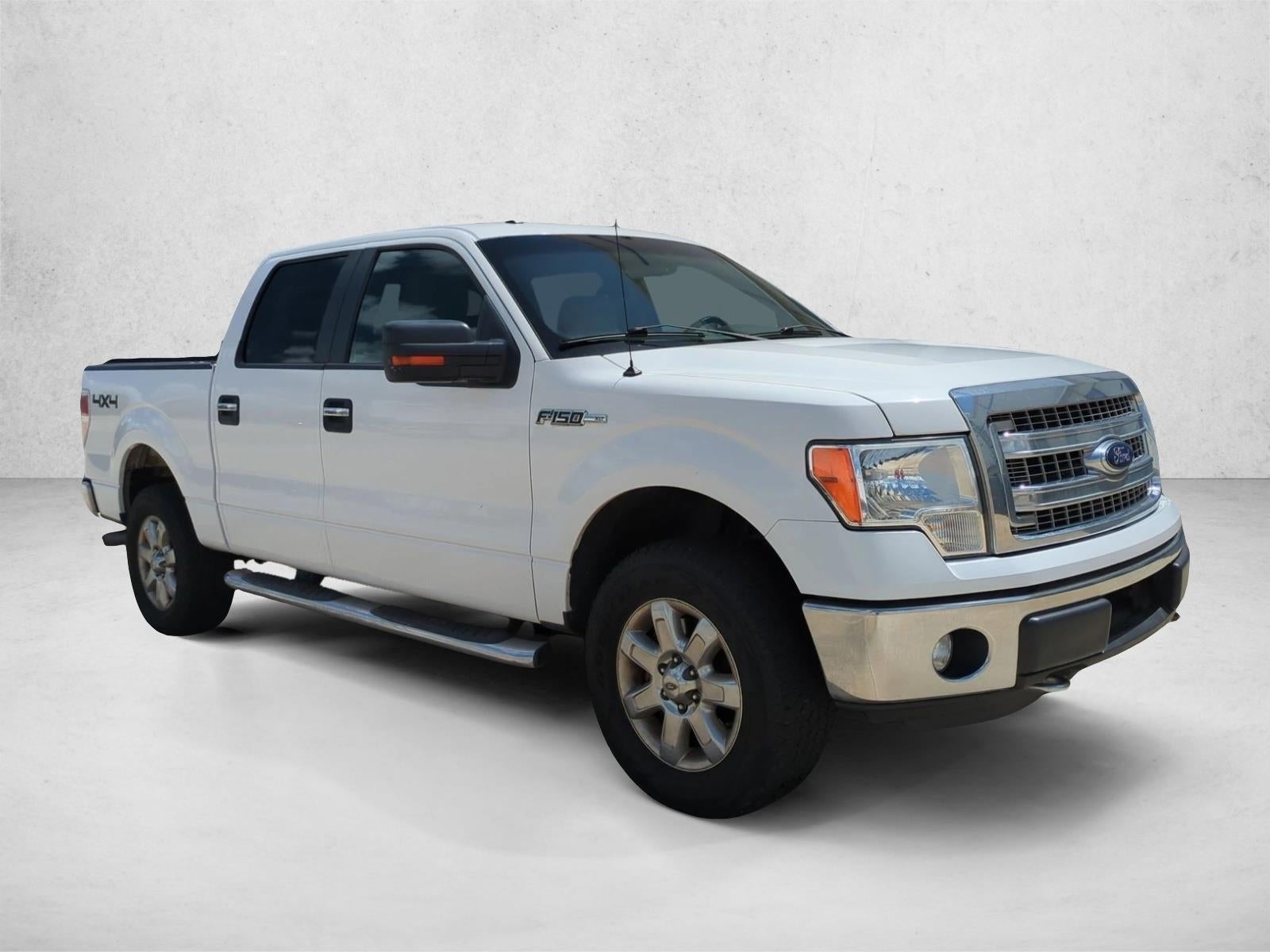 2013 Ford F-150 4WD SuperCrew 5-1/2 Ft Box XLT