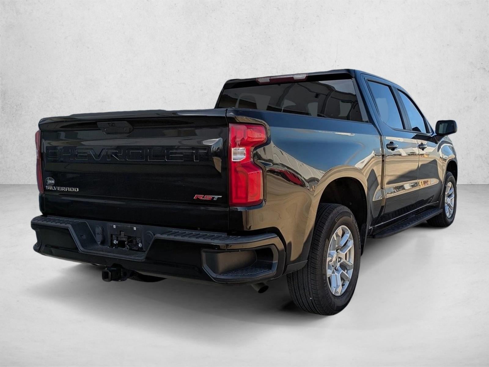 2021 Chevrolet Silverado 1500 Crew Cab Short Box 2-Wheel Drive RST