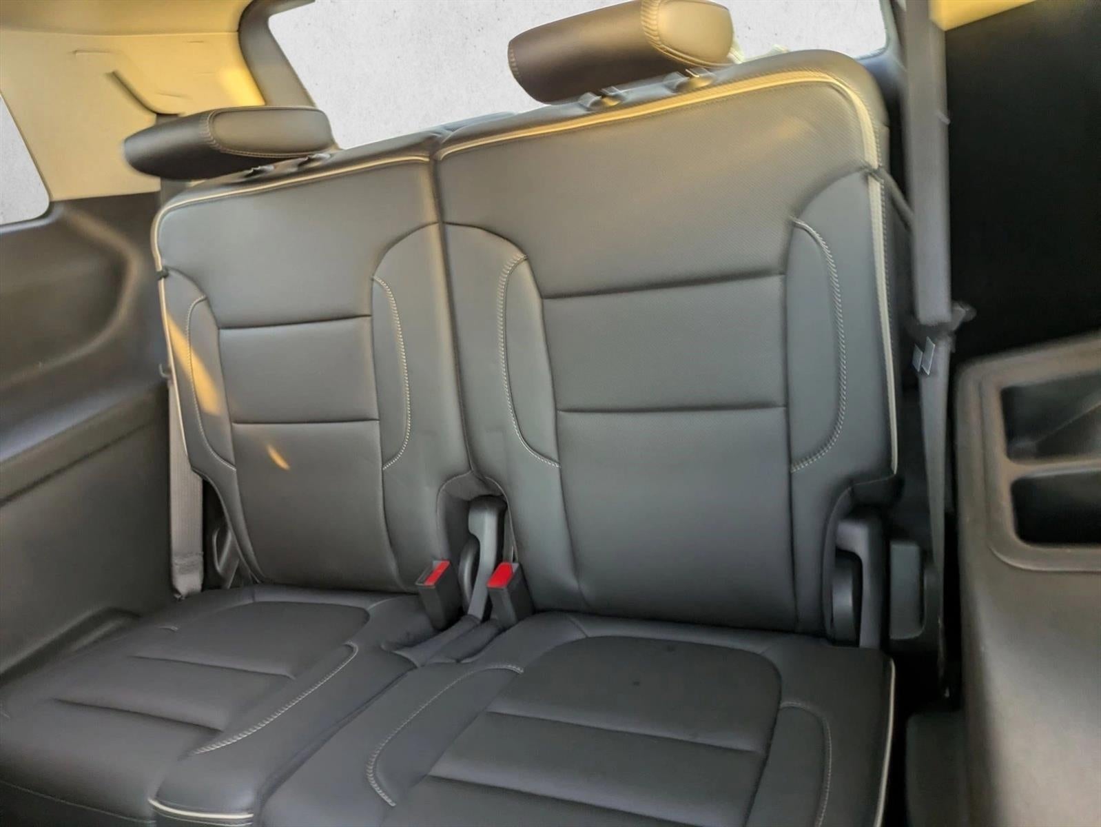 2023 GMC Acadia FWD Denali