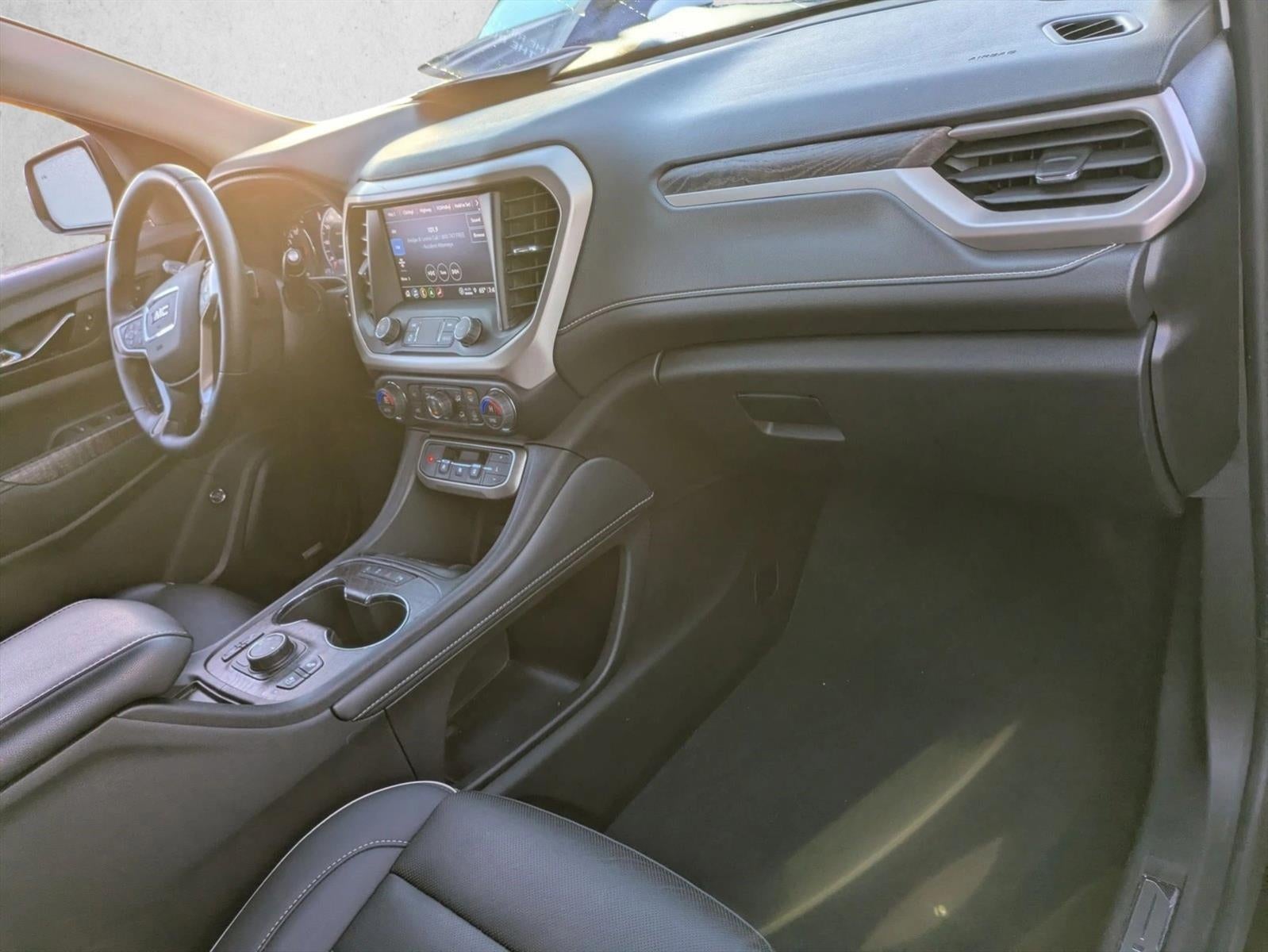 2023 GMC Acadia FWD Denali