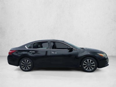 2017 Nissan Altima 2.5 SV Sedan
