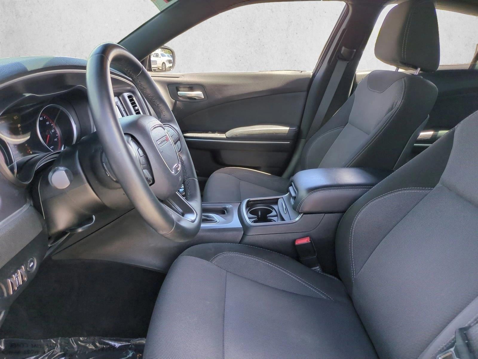 2017 Dodge Charger SE RWD