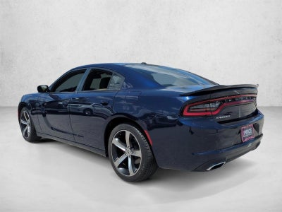 2017 Dodge Charger SE RWD